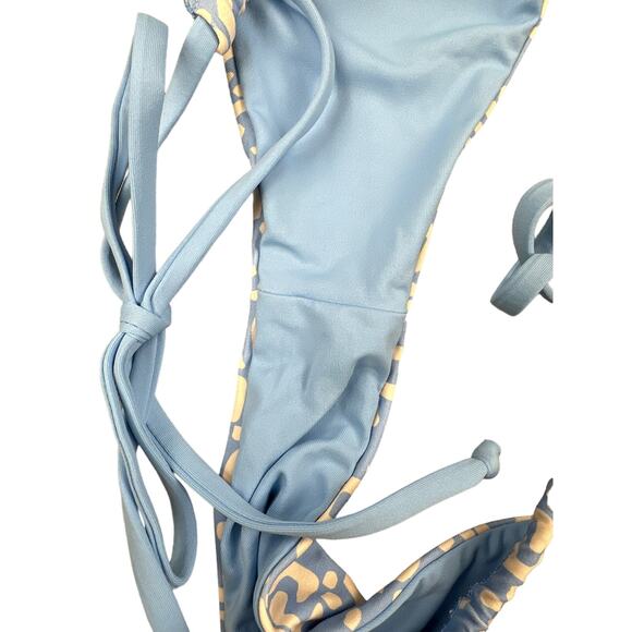 Aro Swim - Patterned Triangle Bikini Top & Bottoms Set in Light Blue & White - Picture 2 of 4